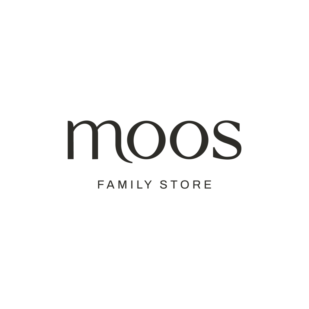 Logo de Moos family store