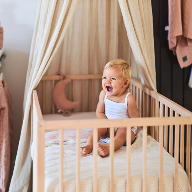 ciel de lit, ciel de lit nougat, chambre enfant, chambre bebe, jollein, ciel de lit jollein, moos family store, concept store lille