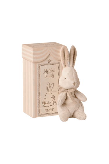 doudou lapin dans une boite