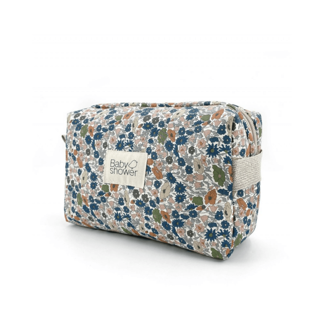 trousse de toilette, trousse de toilette babyshower, trousse de toilette liberty, moos family store, concept store lille, babyshower