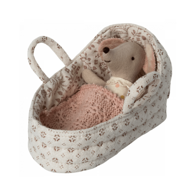 couffin pour souris Maileg, mini couffin en coton pour souris, abri douillet pour souris, accessoire Maileg pour souris, concept store lille, boutique enfant, miniature