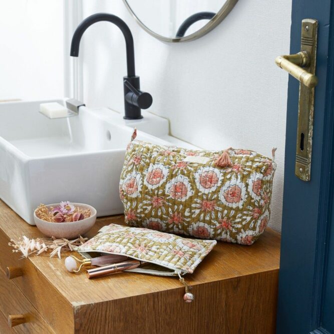 trousse de toilette fleurs