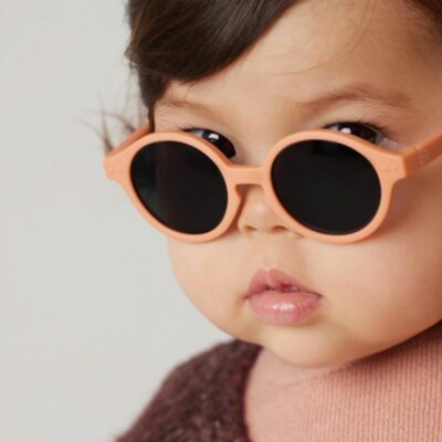 lunettes de soleil bebe abricot moos family store