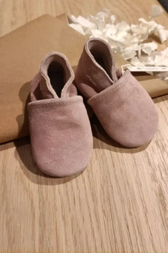 chaussons bébés