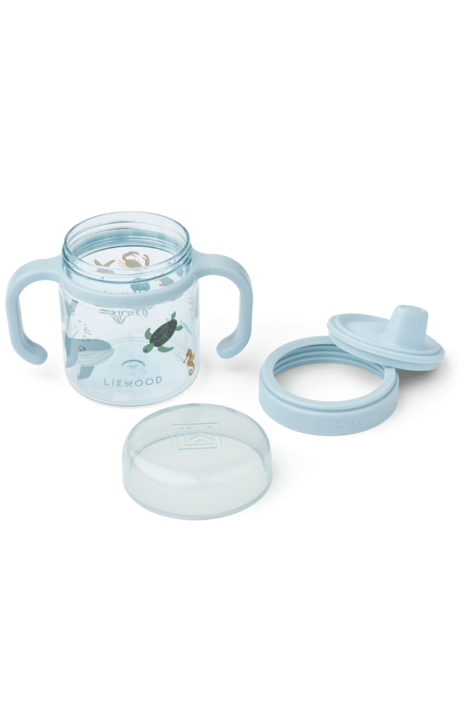 tasse a bec motif mer pour bebe